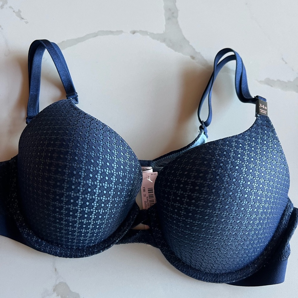 NWT Victoria secret bra